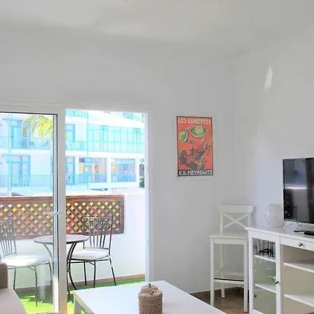 ** Saline Ocean ** *